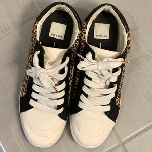 Dolce Vita Sneakers